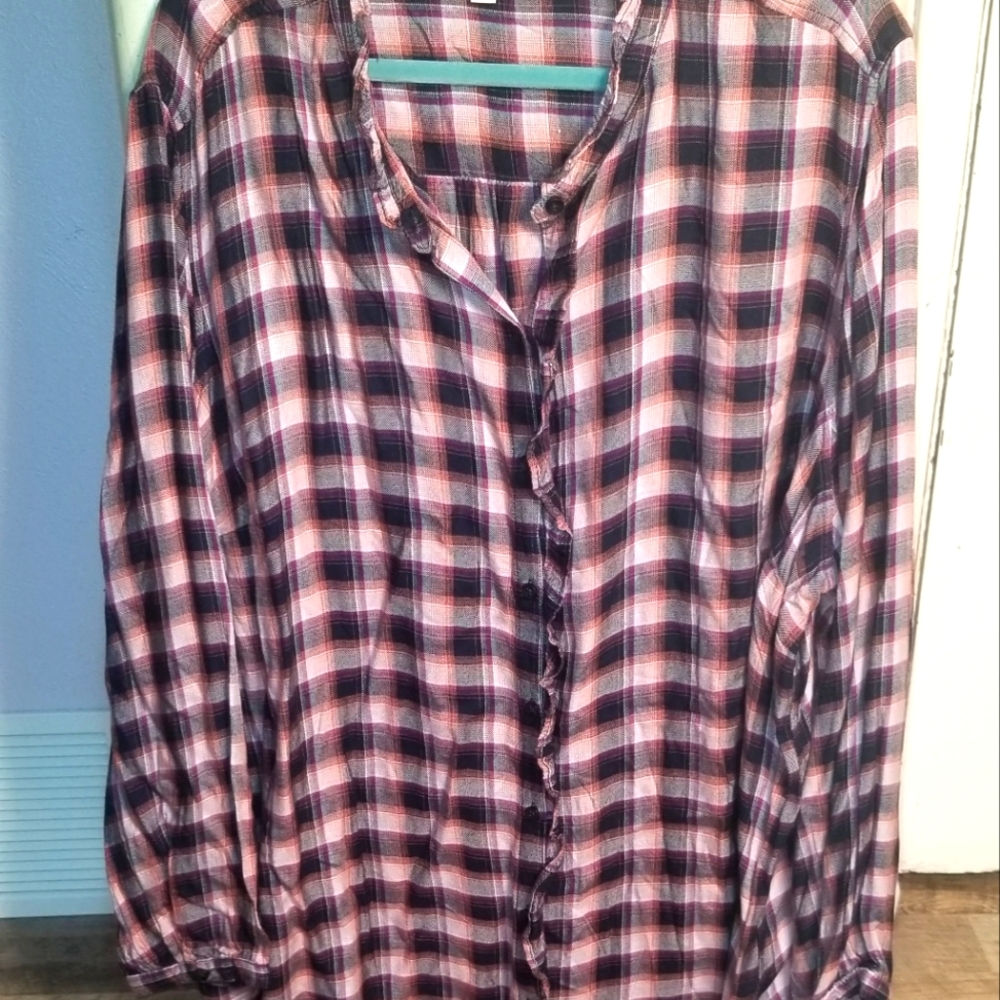 Long sleeve shirt